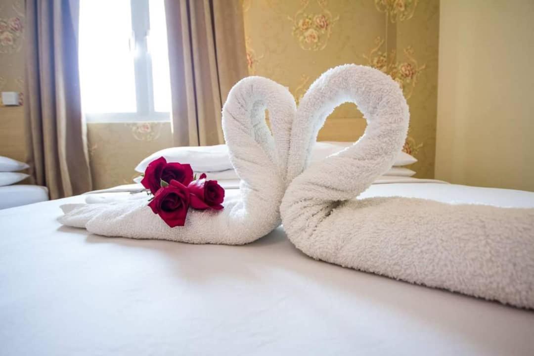 Hotel Sea Princess Teluk Bahang Eksteriør billede