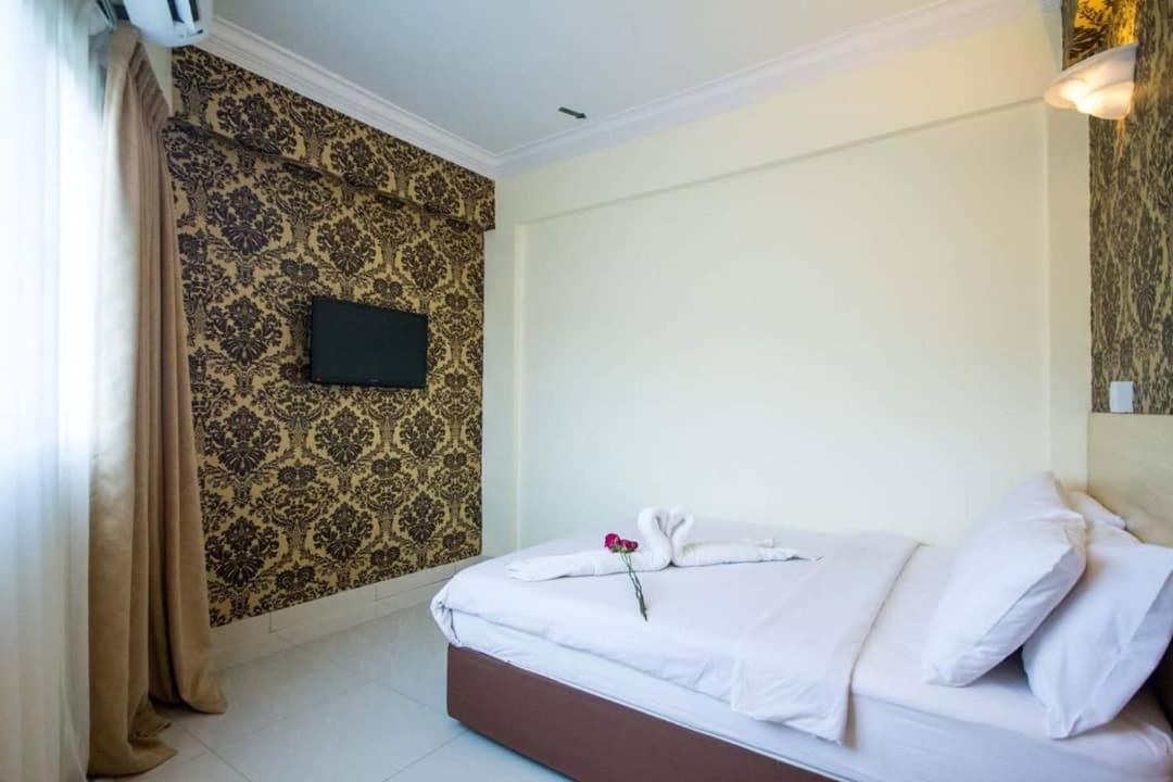 Hotel Sea Princess Teluk Bahang Eksteriør billede